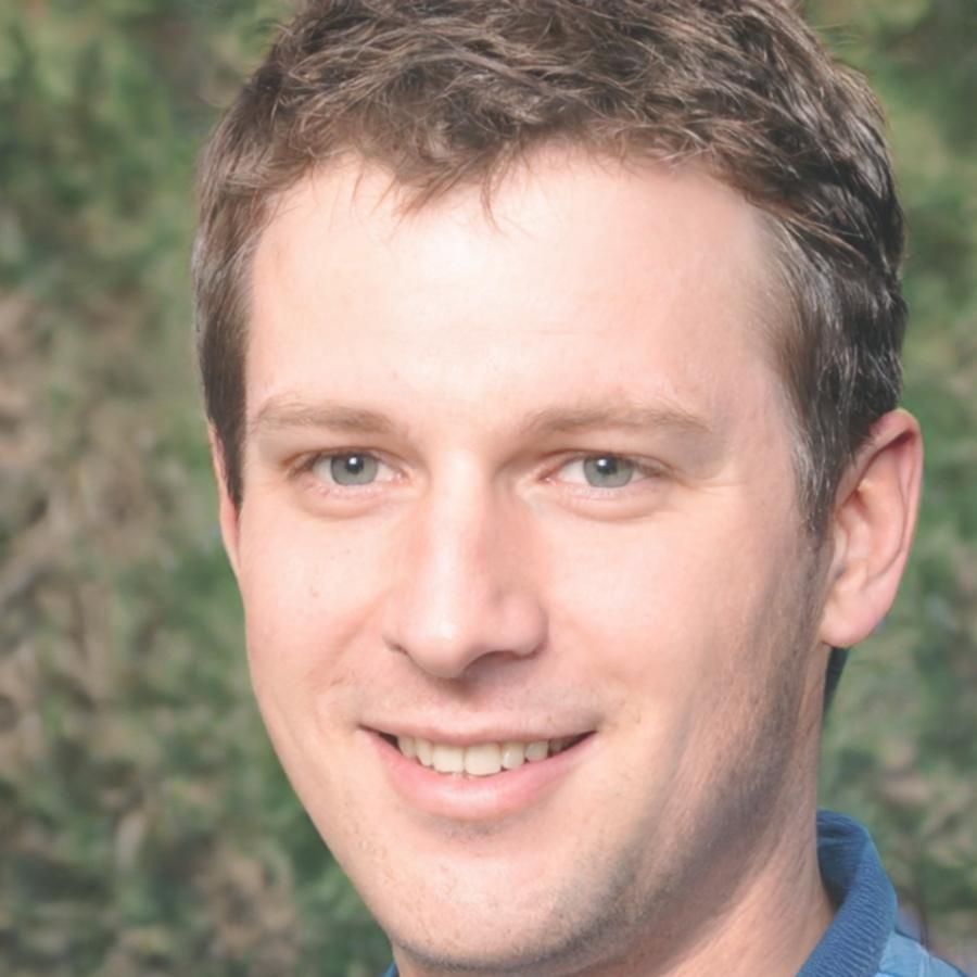 Portrait von Henrik Brauer, Gründer und leitender Finanzanalyst